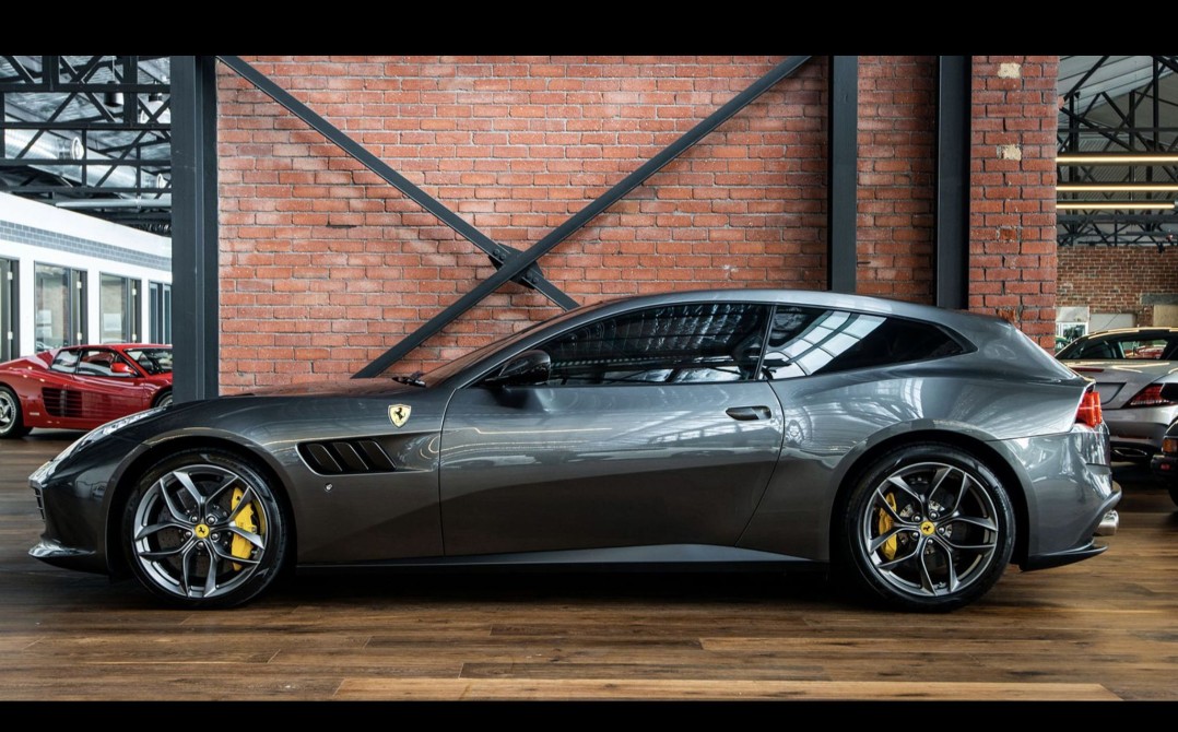 2017 Ferrari GTC4Lusso