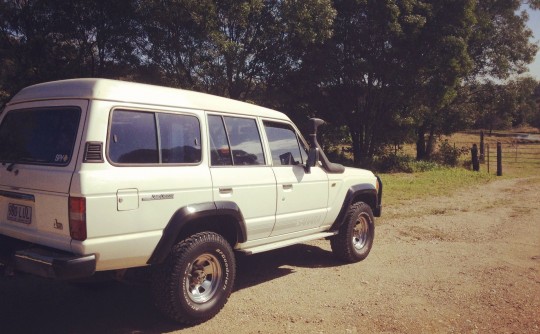 1986 Toyota LANDCRUISER SAHARA (4x4)