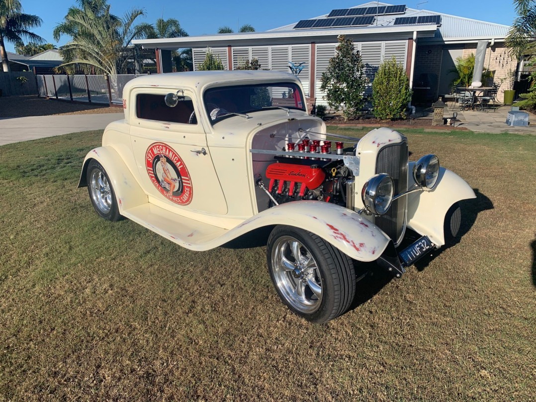 1932 Ford 3 Window coupe