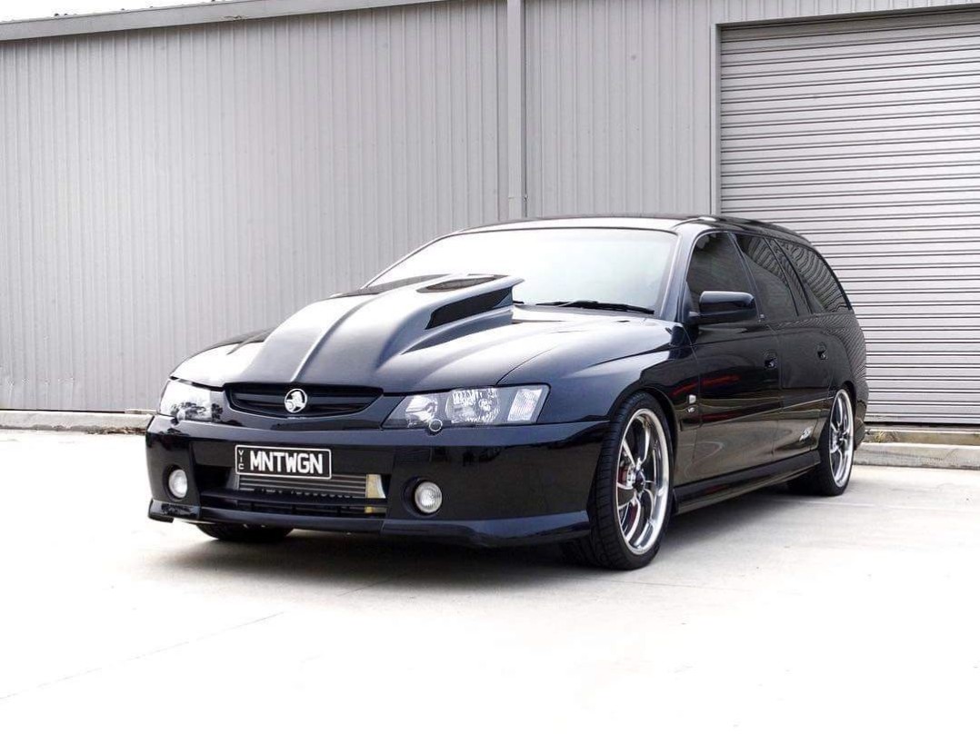 2004 Holden COMMODORE SS