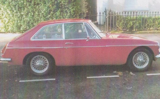 1971 MG B GT