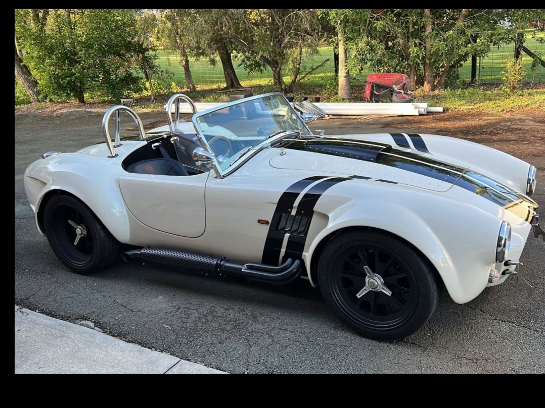 1965 AC Cobra Backdraft RT3