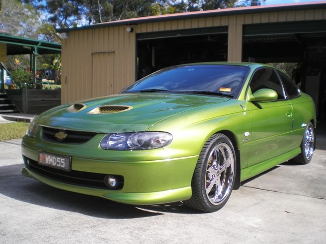 2003 Holden CV8 Monaro