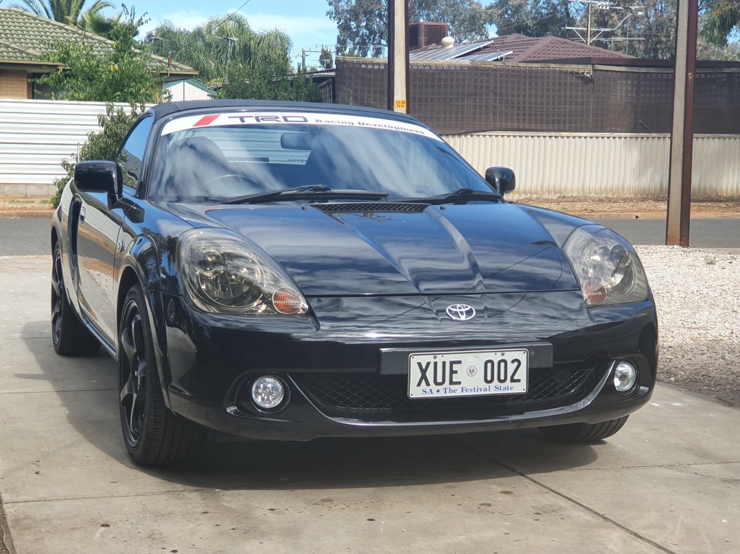 2003 Toyota MR2 SPYDER