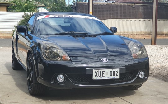 2003 Toyota MR2 SPYDER