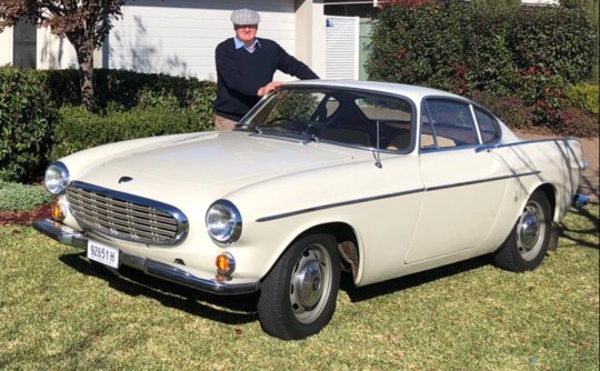 1968 Volvo P1800S