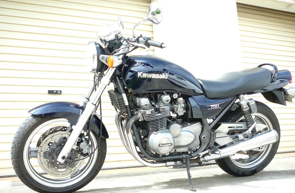 1991 Kawasaki ZR750