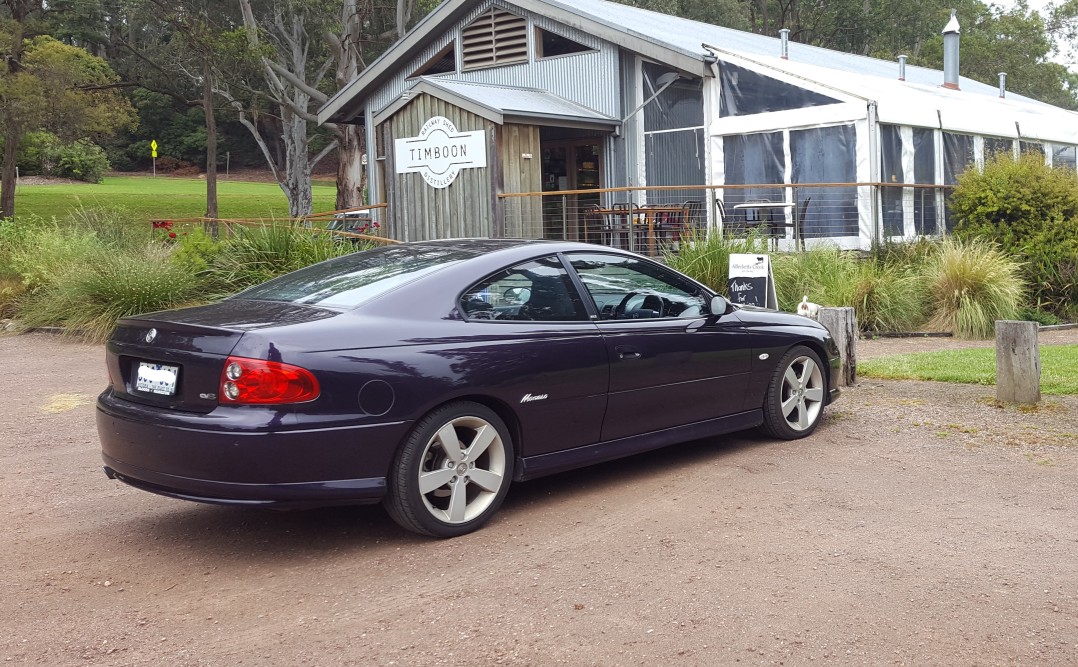 2003 Holden MONARO CV8