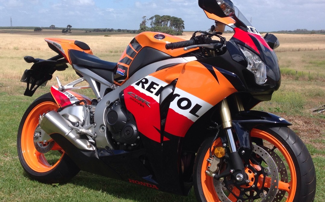2009 Honda 1000cc CBR1000RR REPSOL LTD ED