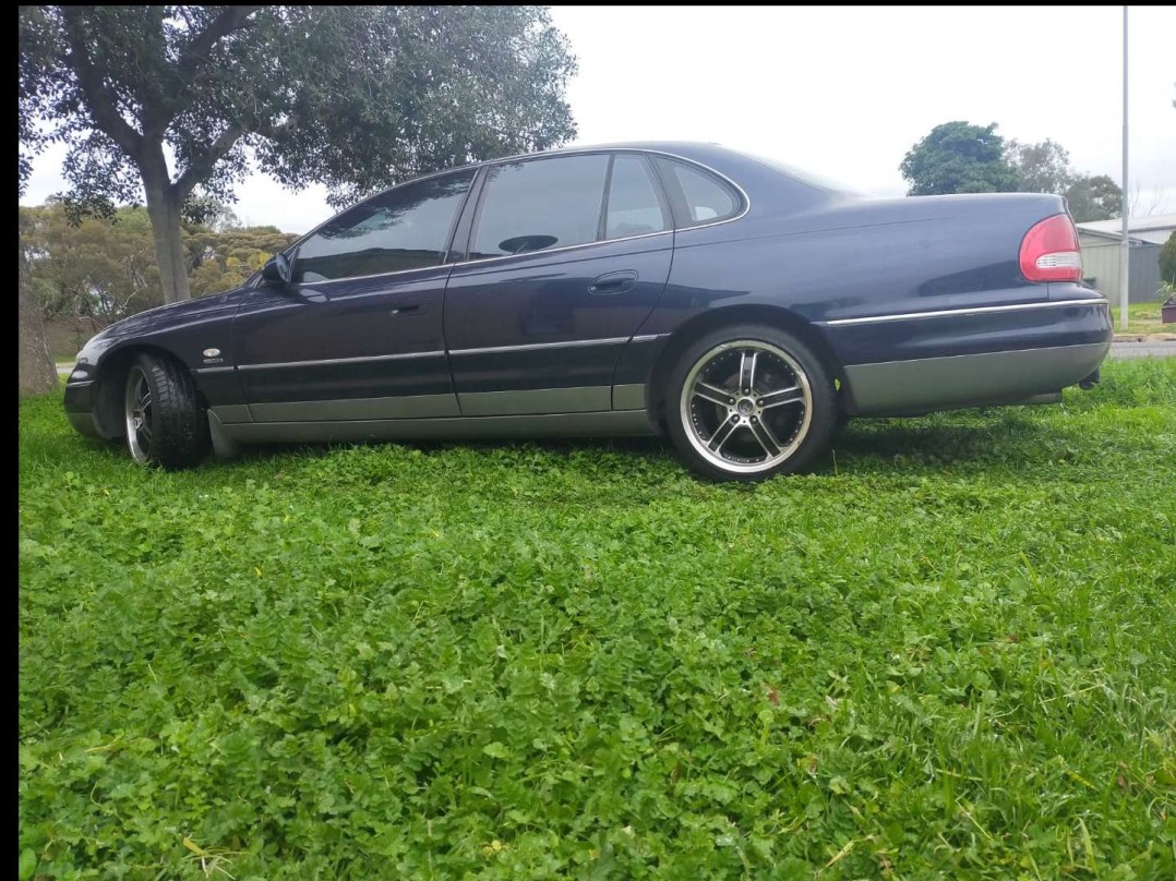 2001 Holden Wh statesman