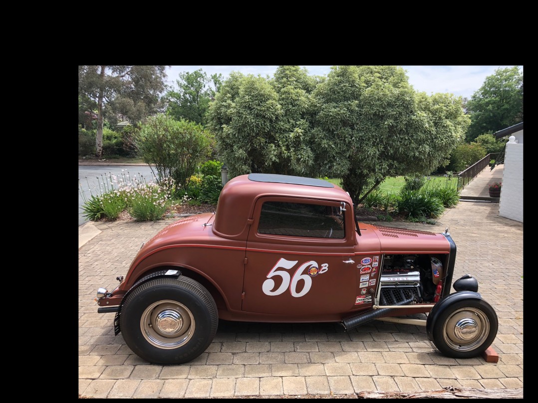 1932 Ford b