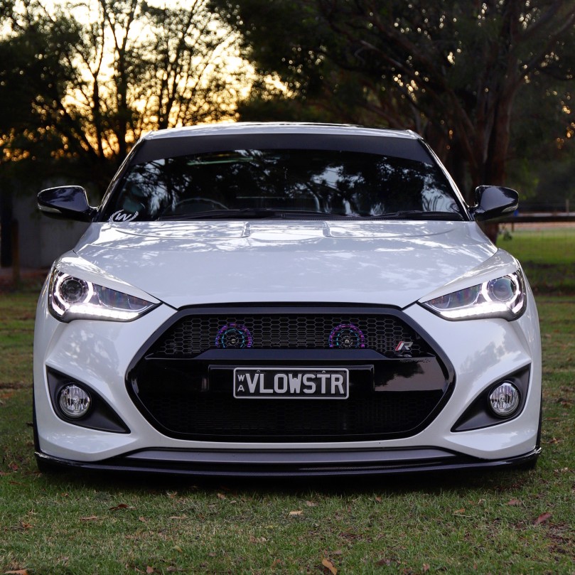 2016 Hyundai Veloster Turbo SR +