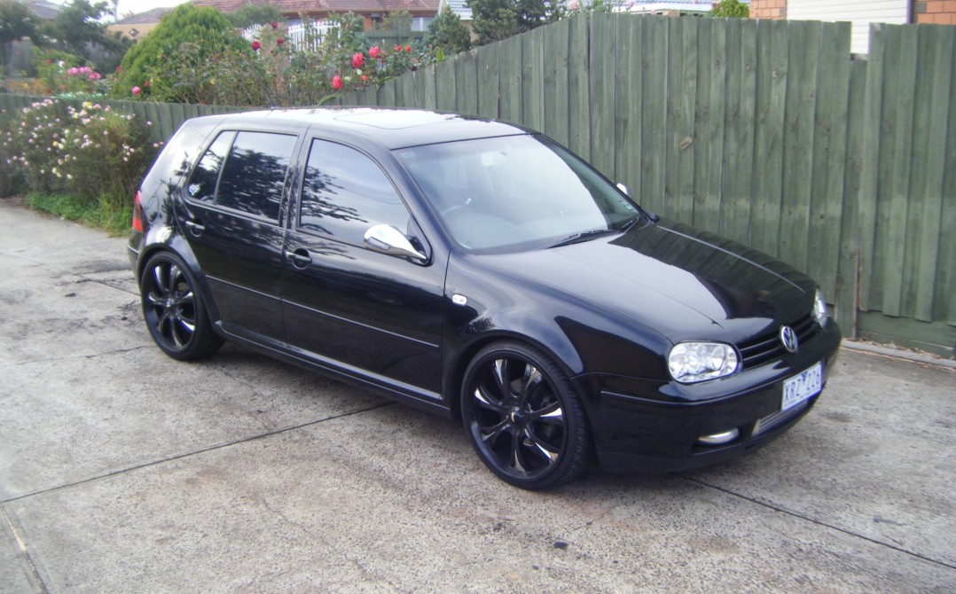 2001 Volkswagen GOLF