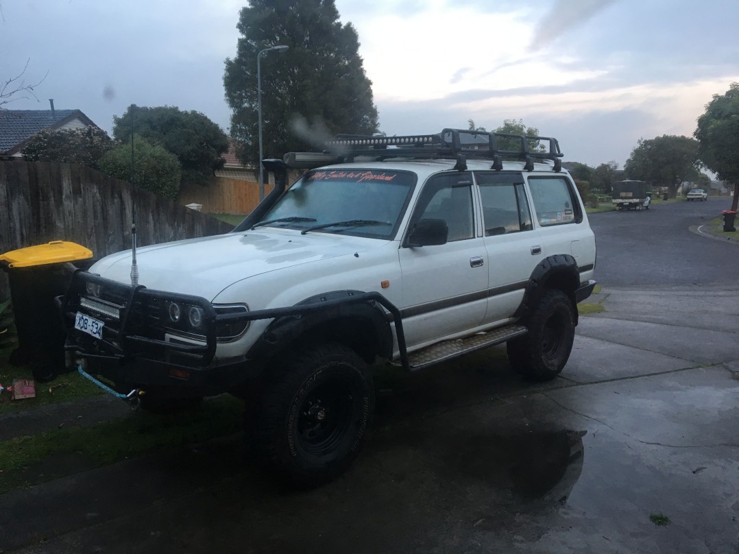 1996 Toyota LANDCRUISER (4x4) 6 SEAT