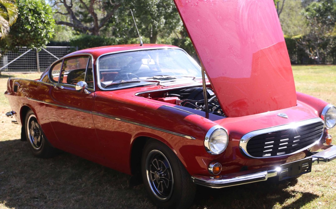1970 Volvo P1800E