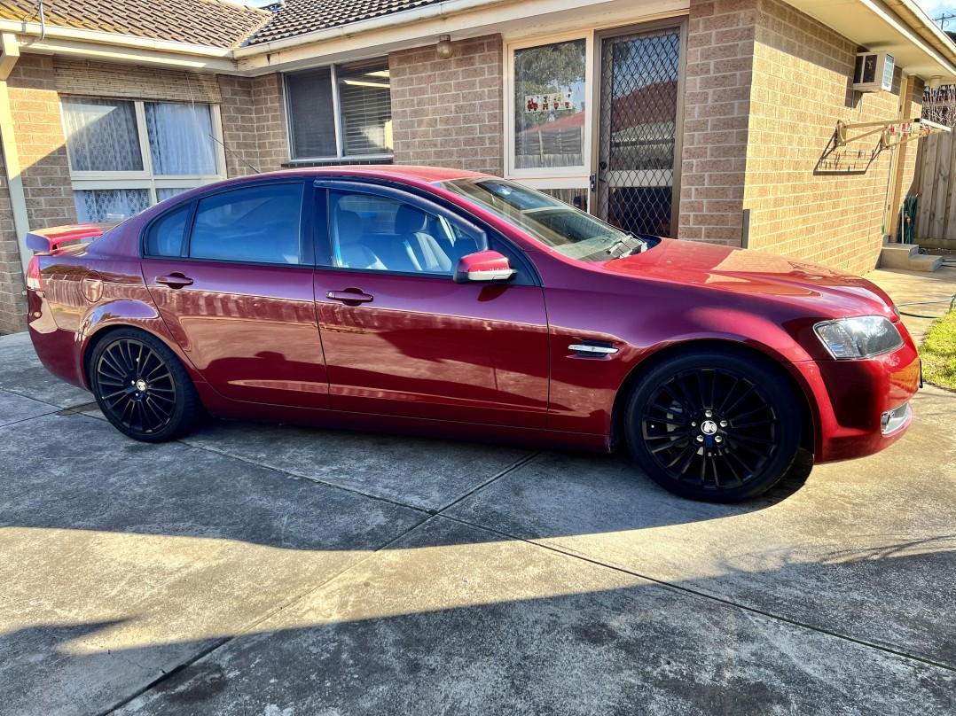 2007 Holden COMMODORE LUMINA