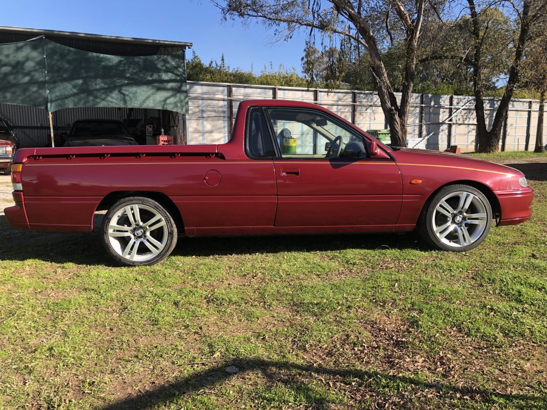 1993 Holden VR