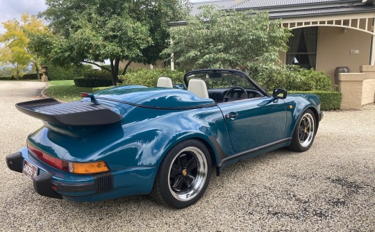 1989 Porsche 911 CARRERA (TURBO LOOK)