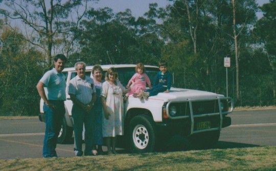 1988 Ford MAVERICK XL (4x4)