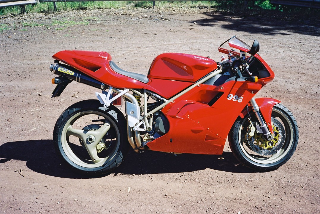 1998 Ducati 996