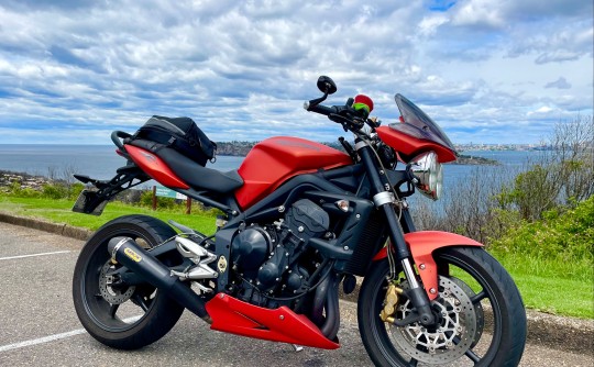 2009 Triumph 675cc STREET TRIPLE R