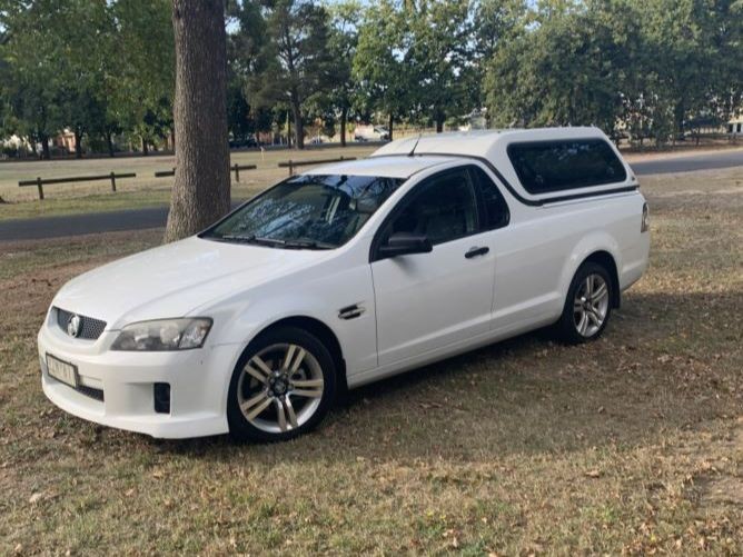 2012 Holden COMMODORE