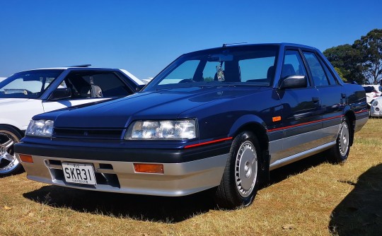 1989 Nissan SKYLINE SILHOUETTE