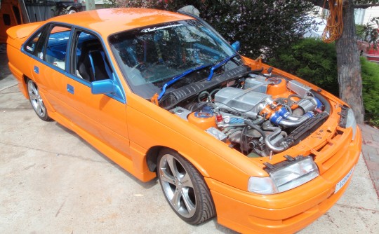 1990 Holden COMMODORE SS