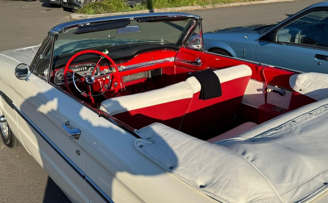 1963 Ford FALCON FUTURA