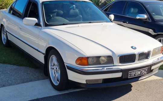 1997 BMW E38 740li