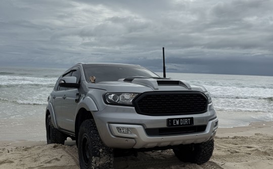 2018 Ford Everest