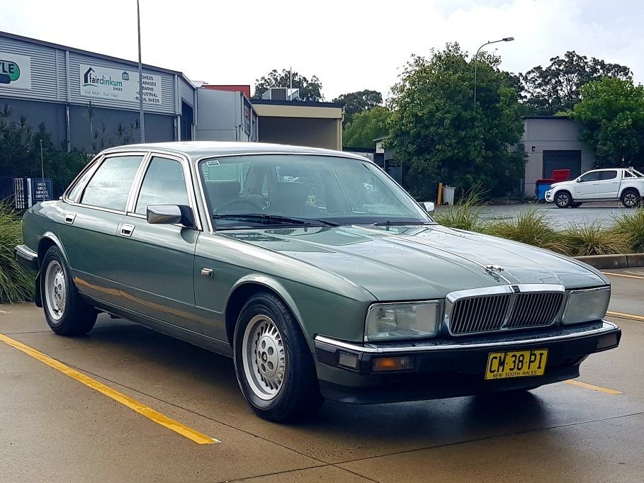 1990 Jaguar SOVEREIGN 4