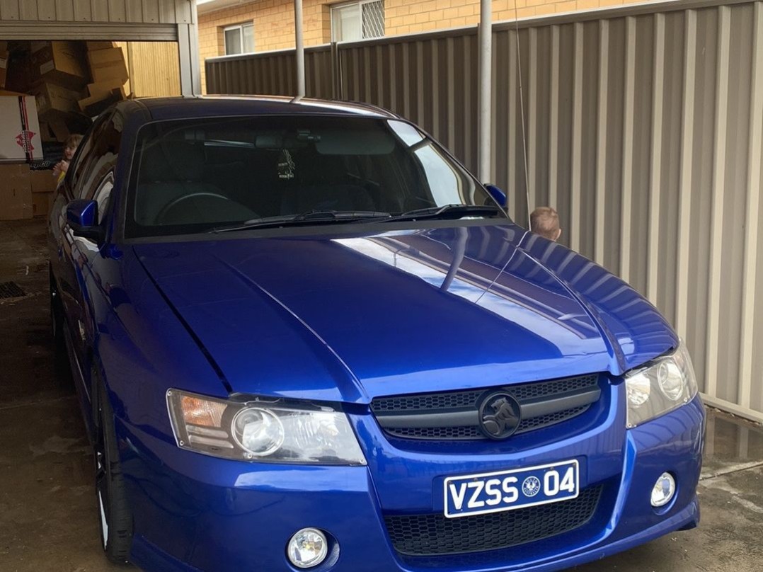 2004 Holden COMMODORE  VZ SS