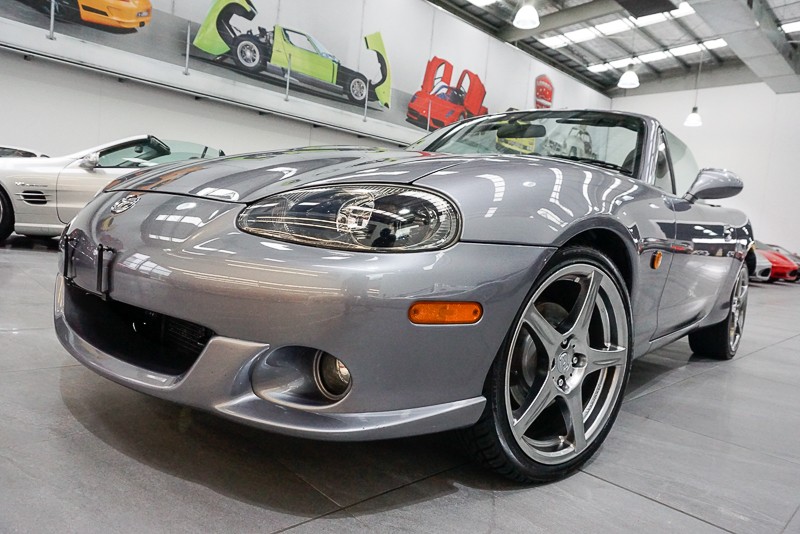 2004 Mazda MX-5 COUPE SPECIAL EDITION
