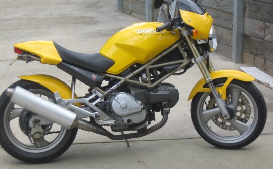 1996 Ducati M600 Monster
