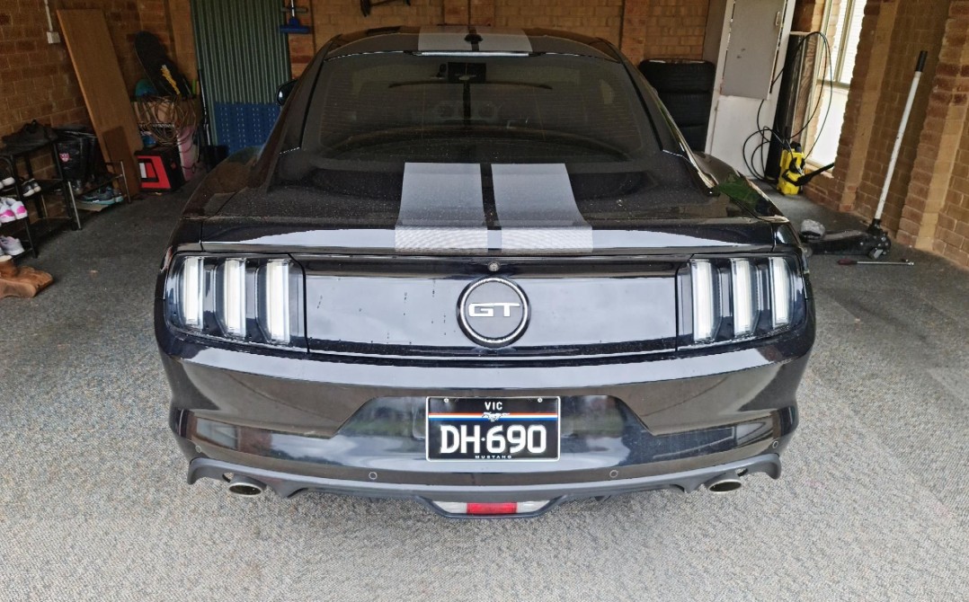 2017 Ford MUSTANG