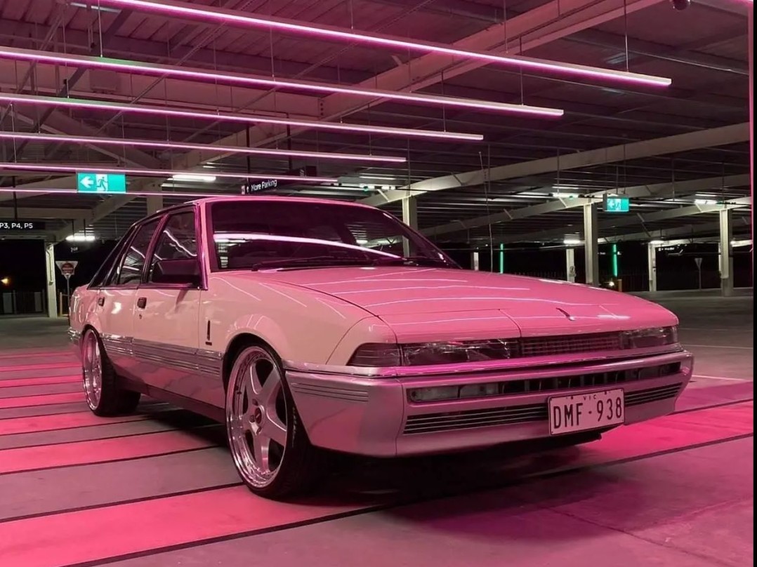 1988 Holden CALAIS