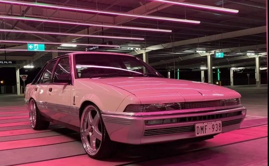 1988 Holden CALAIS