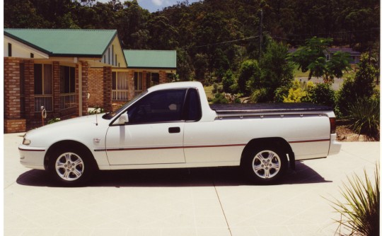 2000 Holden VS Commodore S Series III