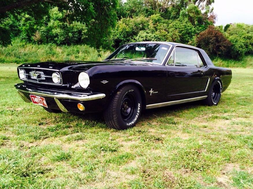1966 Ford MUSTANG