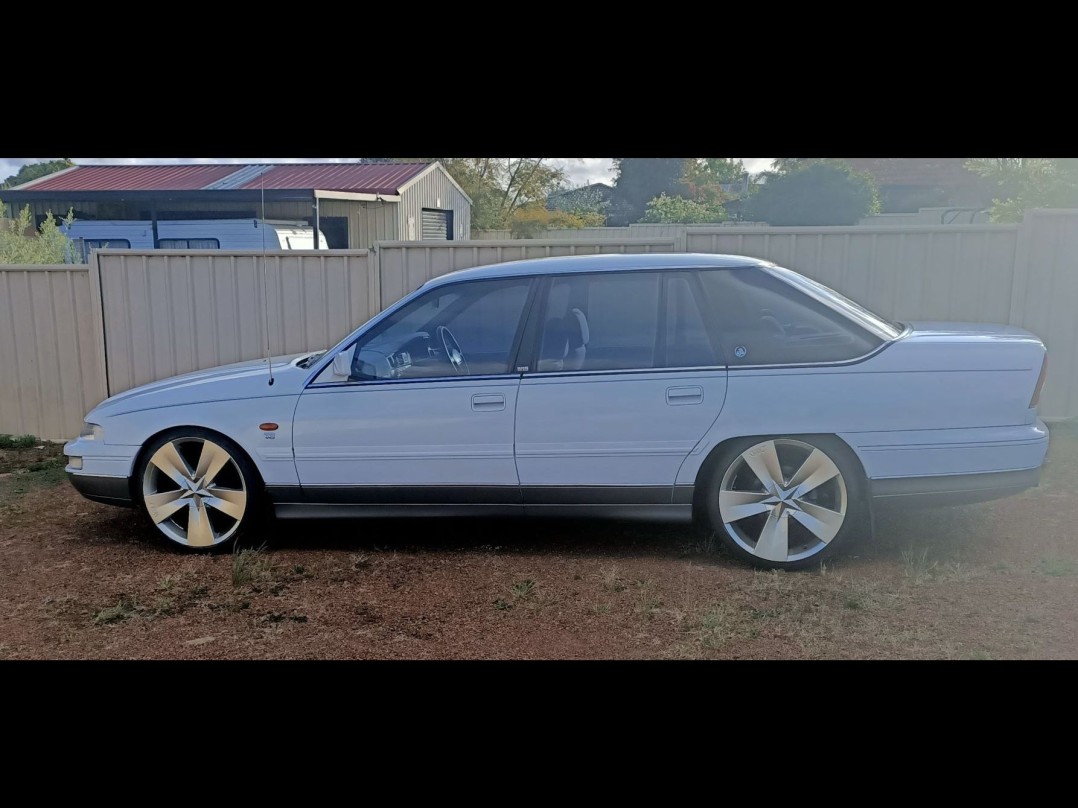 1997 Holden STATESMAN