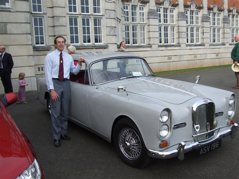 1964 Alvis TE21 Park Ward Saloon