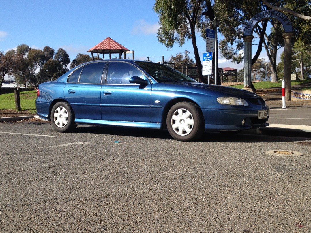2002 Holden Commodore vx series 2
