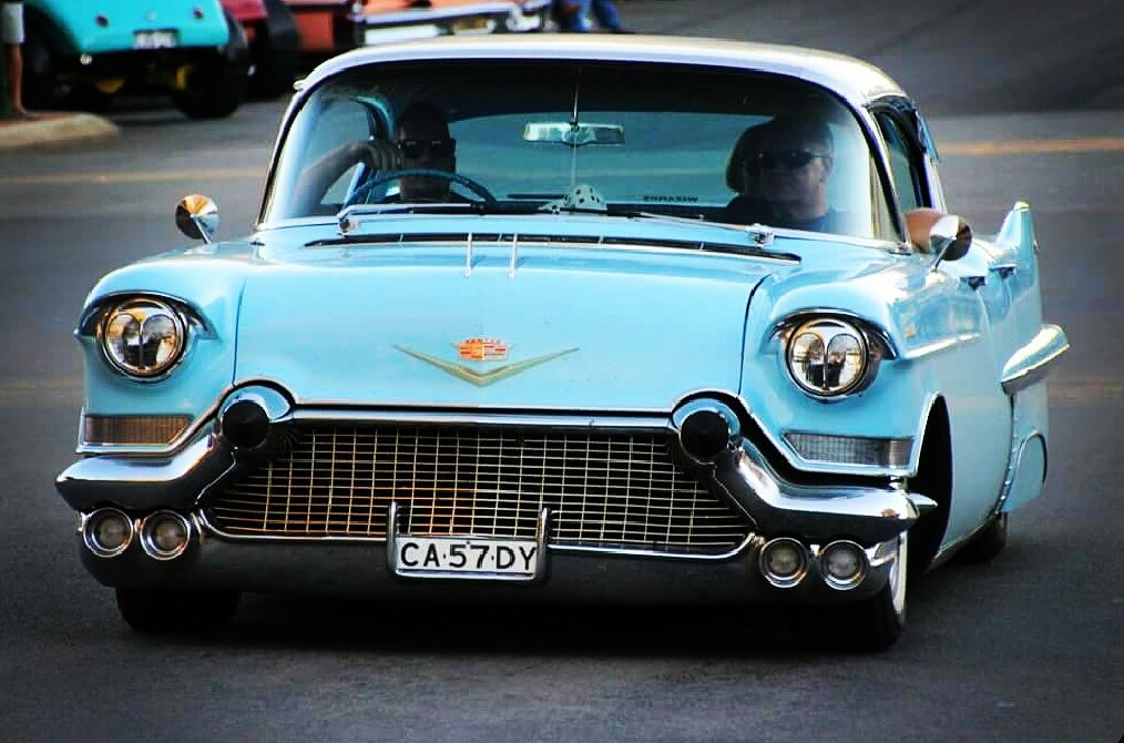 1957 Cadillac Sedan de ville