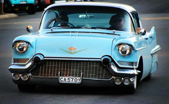 1957 Cadillac Sedan de ville