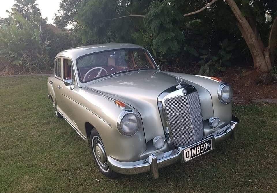 1959 Mercedes-Benz 220S