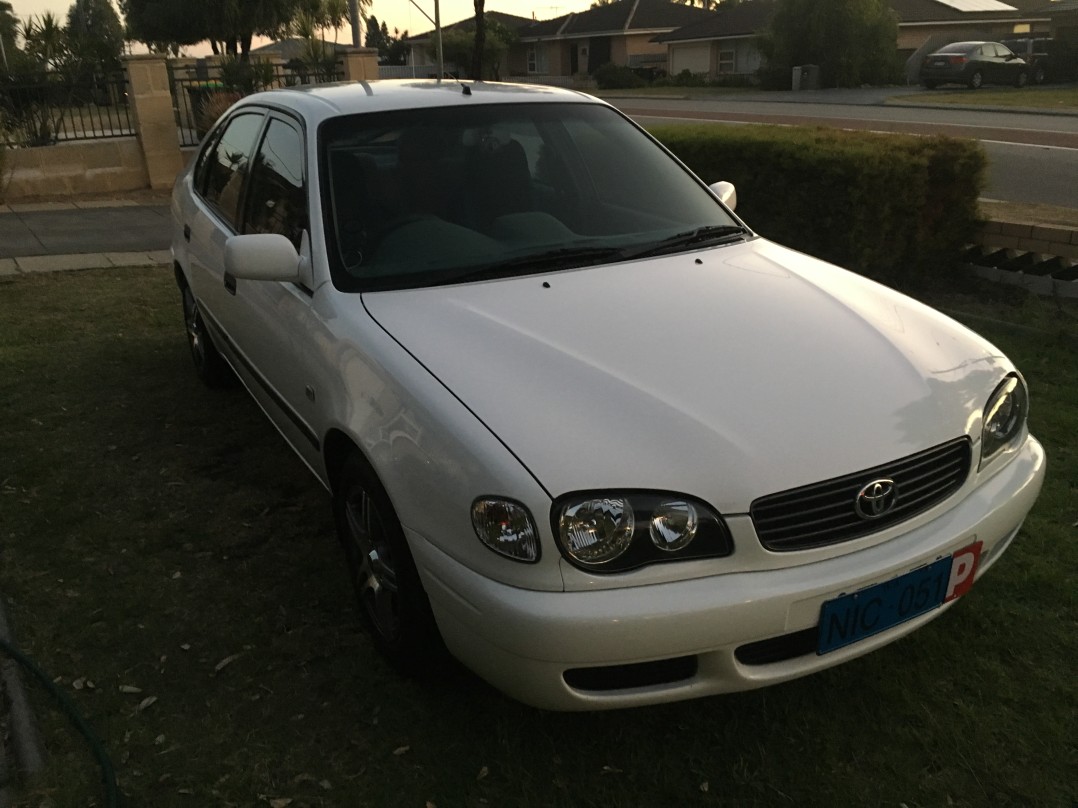 2001 Toyota COROLLA