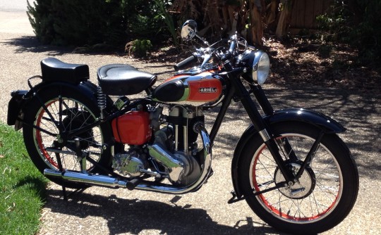 1949 Ariel Red Hunter