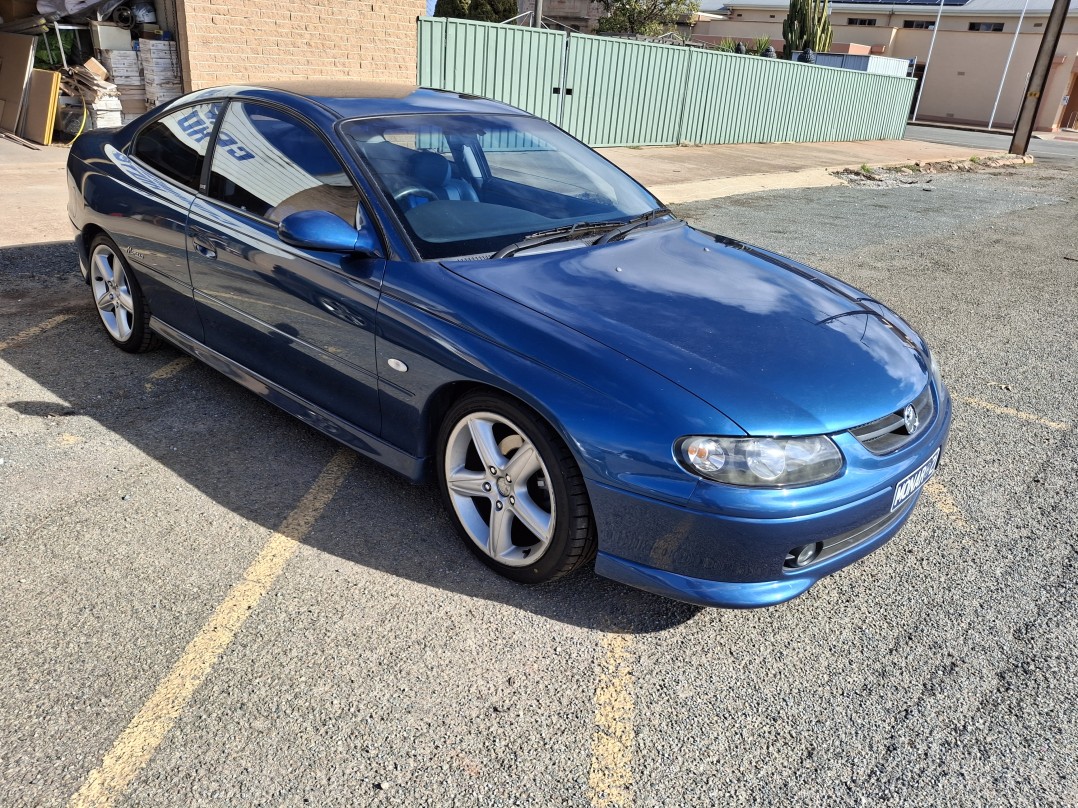 2002 Holden Vx cv8 monaro