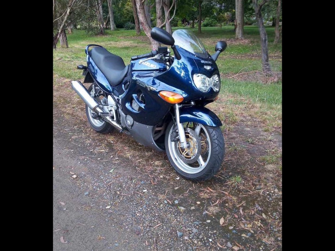 1998 Suzuki GSXF 750